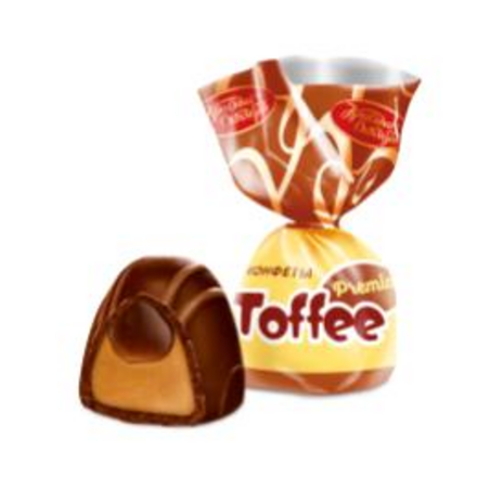 TOFFEE Premio 17 г Мягкий, почти текучий ирис с сердечком из ароматного карамельно-кофейного желе, покрытый шоколадной глазурью.